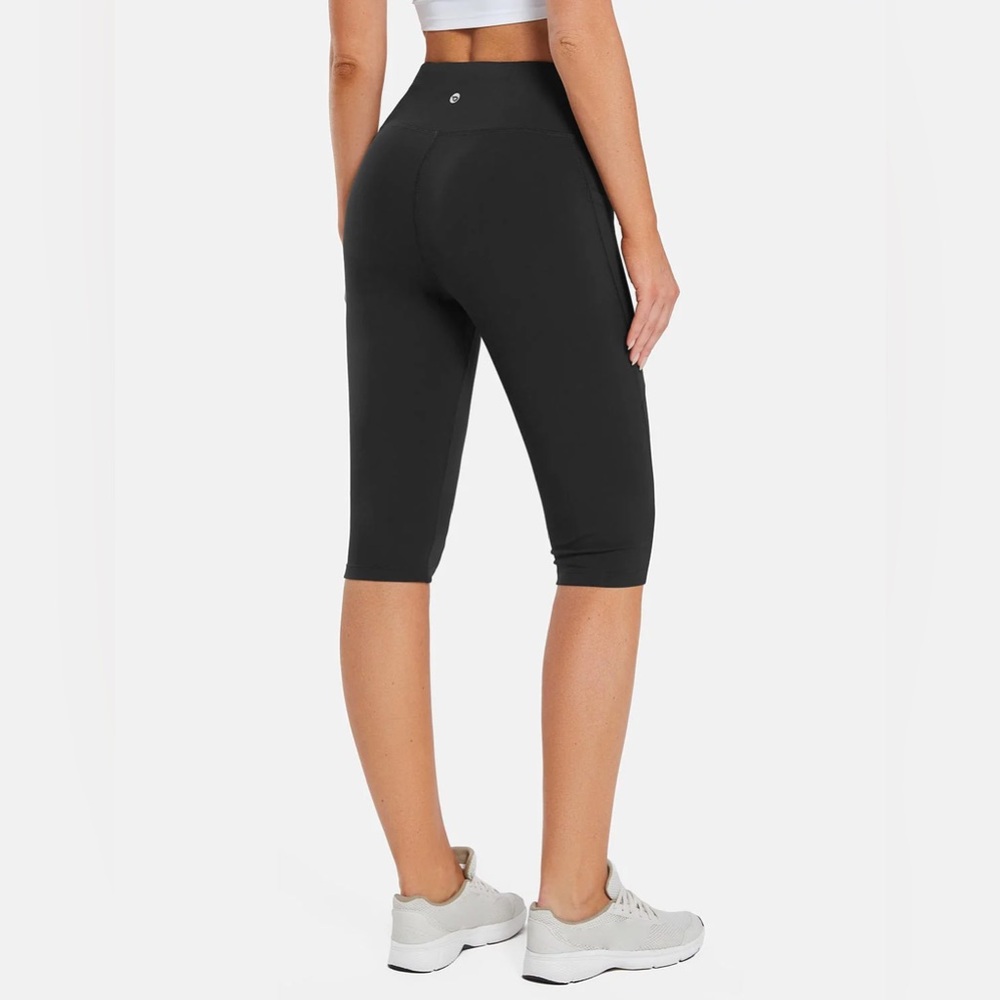 Baleaf Black Yoga Capri Leggings Women’s Size XL